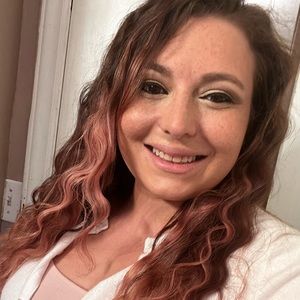 Meet your Posher, Ashlan